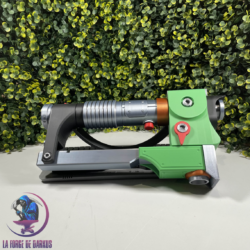 photo (3) Sabre Laser "Ezra Bridger" (V1) – Réplique de Collection