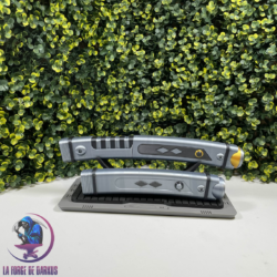 Ahsoka v2 Sabre Laser "Ahsoka Tano white" – Réplique de Collection